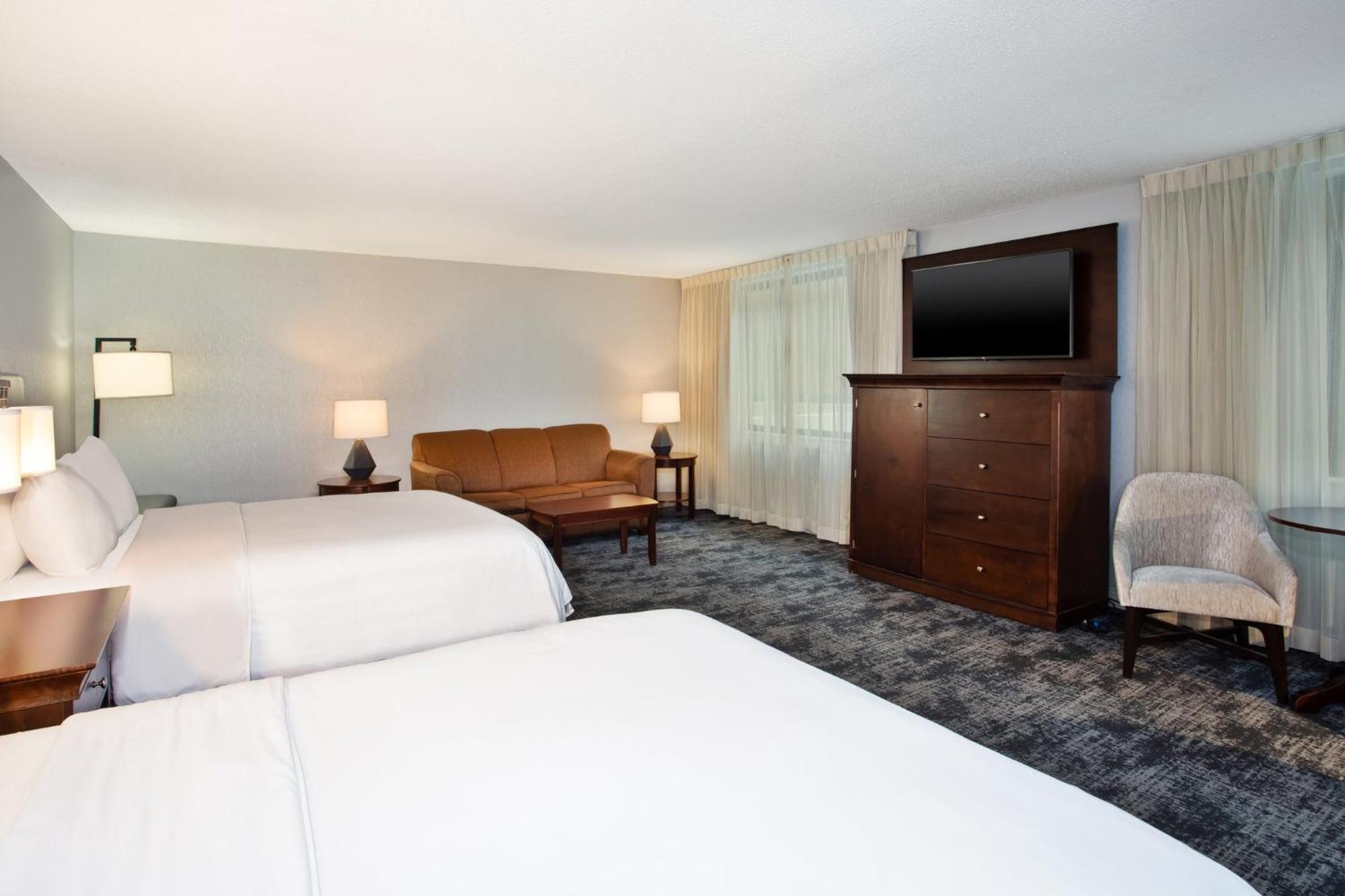 Crowne Plaza Chicago-Northbrook By Ihg Hotel Exterior photo